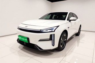 吉利银河 银河L6 2025款 EM-i 140km 探索+版