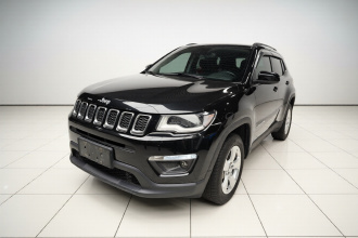 Jeep 指南者 2019款 200T 自动家享四驱-互联大屏版