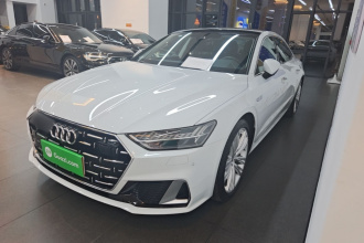 奥迪A7L 2024款 45 TFSI quattro 奢享型