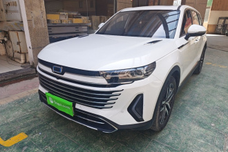 奔腾T99 2023款 2.0T 自动尊贵型