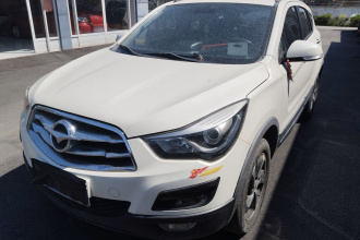 海马S5 2016款 1.6L 手动豪华型科技版