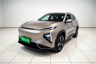 吉利银河 银河L7 2025款 EM-i 115km 探索版