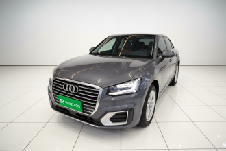奥迪Q2L 2020款 35 TFSI 时尚致雅型