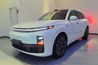 理想汽车 理想L7 2025款 Ultra 智能焕新版