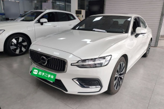 沃尔沃S60 2024款 B4 智远豪华版