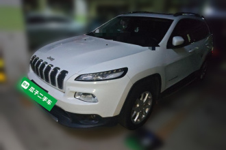 Jeep 自由光 2017款 2.4L 领先版