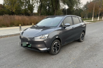 哪吒汽车 哪吒V 2021款 长续航娱乐版升级型