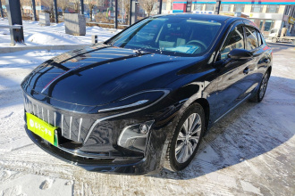 红旗E-QM5 2024款 610km PLUS