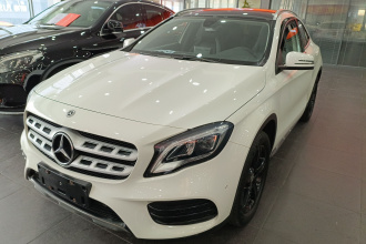 奔驰GLA 2019款 GLA 200 时尚型