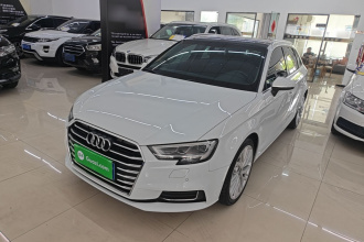 奥迪A3 2018款 30周年年型 Sportback 35 TFSI 风尚型