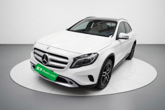 奔驰GLA 2016款 GLA 220 4MATIC 时尚型