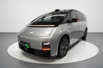 理想汽车 理想MEGA 2024款 Ultra