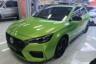 名爵 MG6 2020款 1.5T 自动Trophy豪华版