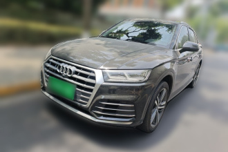 奥迪Q5L 2020款 改款 40 TFSI 荣享时尚型