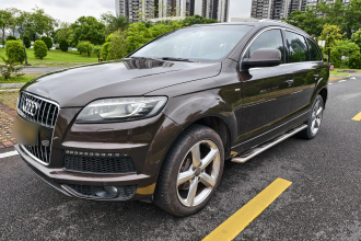 奥迪Q7 2015款 35 TFSI 运动型