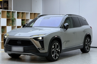 蔚来ES8 2020款 415KM 签名版 六座版