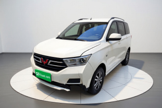 五菱汽车 五菱宏光 2021款 改款 1.5L S舒适型 液压助力LAR