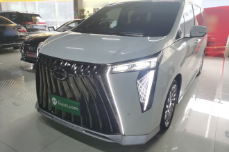 广汽传祺 传祺M8 2023款 宗师系列 400T 旗舰版