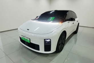 理想汽车 理想i6 2025款 两驱标准版
