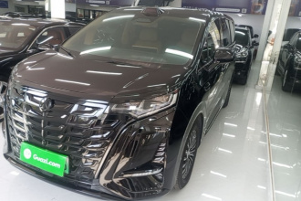 腾势D9 2025款 DM-i 智驾版 1020 四驱旗舰型