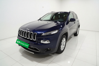 Jeep 自由光 2016款 2.4L 专业智能版