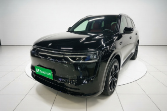 鸿蒙智行 问界M8 2025款 增程 Ultra版 53.4kWh 5座版 (192线激光雷达）