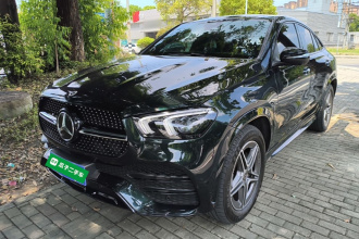 奔驰GLE 2022款 改款 GLE 450 4MATIC 轿跑SUV 时尚型