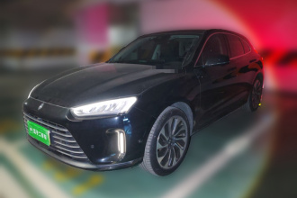 鸿蒙智行 问界M5 2022款 增程四驱至臻版