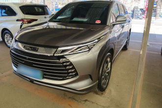 比亚迪 护卫舰07 2024款 荣耀版 DM-i 100KM 豪华型