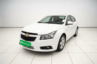 雪佛兰 科鲁兹 2013款 掀背 1.6T 自动旗舰型
