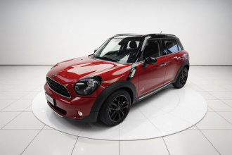 MINI Countryman 2016款 1.6T COOPER ALL4 Fun装备控