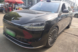 鸿蒙智行 问界M9 2025款 增程 Ultra版 52kWh 6座版 (192线激光雷达）