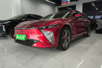 星途 星纪元 ES 2025款 纯电 Ultra旗舰 100kWh