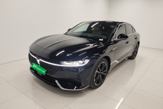 岚图汽车 岚图追光 2024款 PHEV 四驱超长续航旗舰版