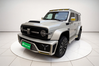 超境汽车 共创坦克300 2021款 2.0T 赛博坦克