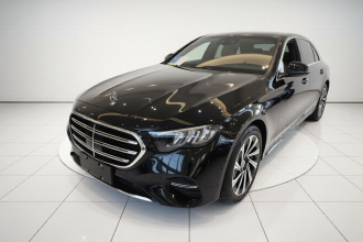 奔驰E级 2024款 E 300 L 豪华型