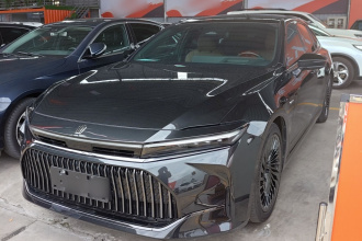 丰田 皇冠(进口) 2024款 2.5L 至尊版