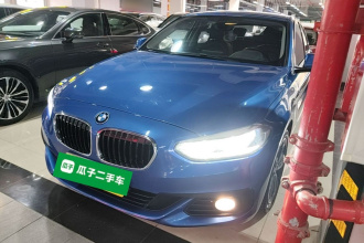 宝马1系 2019款 118i 时尚型