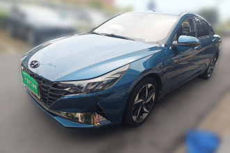 现代 伊兰特 2021款 1.5L CVT LUX尊贵版