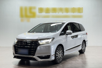 本田 艾力绅 2024款 2.0L e:HEV 至尊版