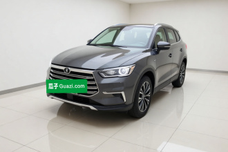 比亚迪 宋Pro新能源 2019款 DM 1.5T 四驱性能版旗舰型
