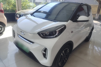 奇瑞QQ 小蚂蚁 2022款 甜粉款 半糖版 磷酸铁锂 30kW 301km