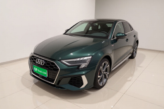 奥迪A3 2022款 A3L Limousine 35 TFSI 时尚运动型