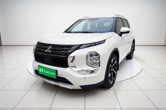 三菱 欧蓝德 2023款 1.5T CVT四驱卓越版 5座