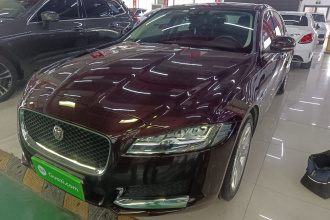 捷豹XFL 2018款 XFL 2.0T 250PS 尊享版