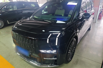 极氪009 2024款 六座行政版四驱 108kWh