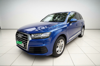 奥迪Q7 2016款 40 TFSI S line运动型