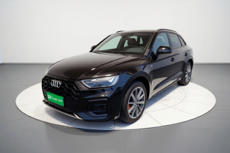 奥迪Q5L 2023款 40T 豪华动感型