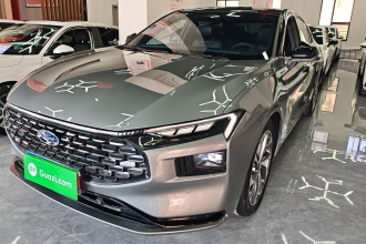 福特 蒙迪欧 2023款 EcoBoost 245 至尊型