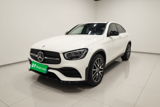 奔驰GLC轿跑 2023款 GLC 260 4MATIC 轿跑SUV